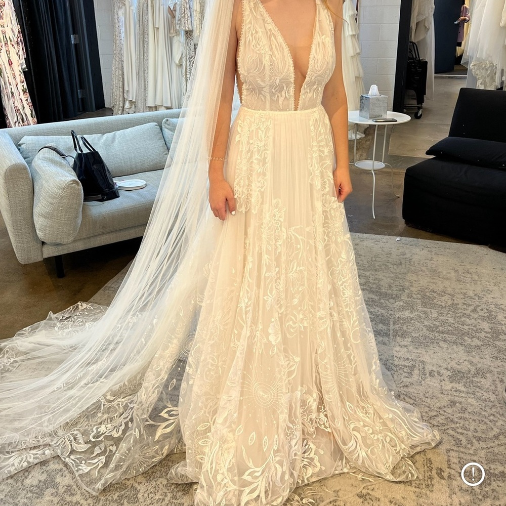 Chloe Rish Bridal Wedding Gown
